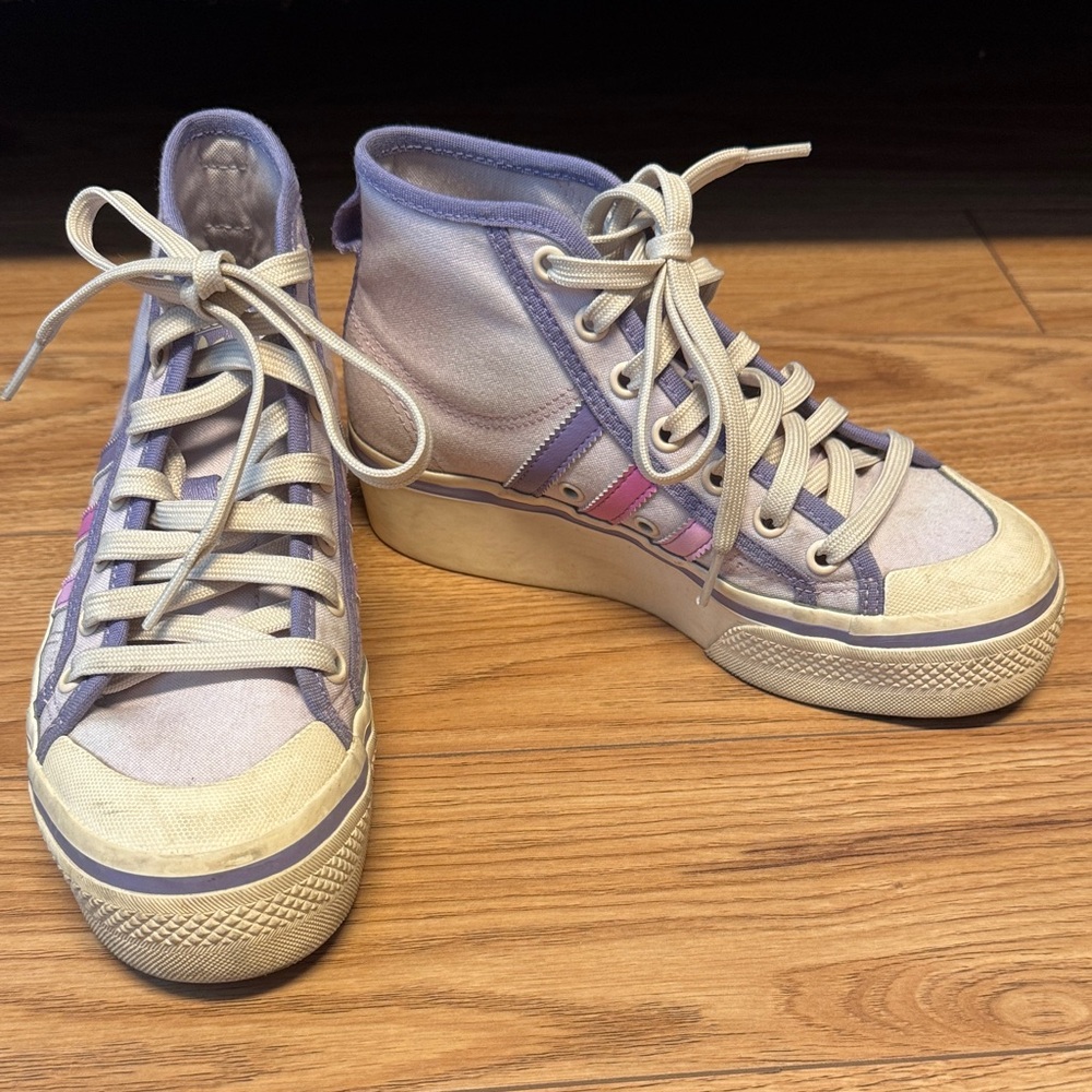 Good condition Size 5 Adidas Nizza Platform Mid Shoes
